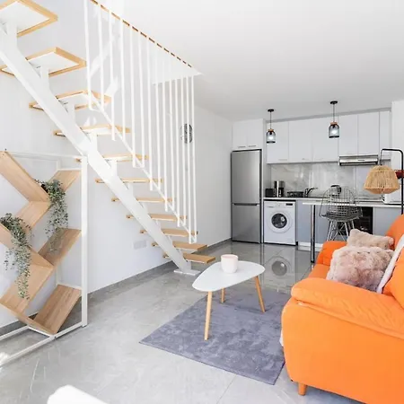 Tangerine Modern 1-br In * Larnaca
